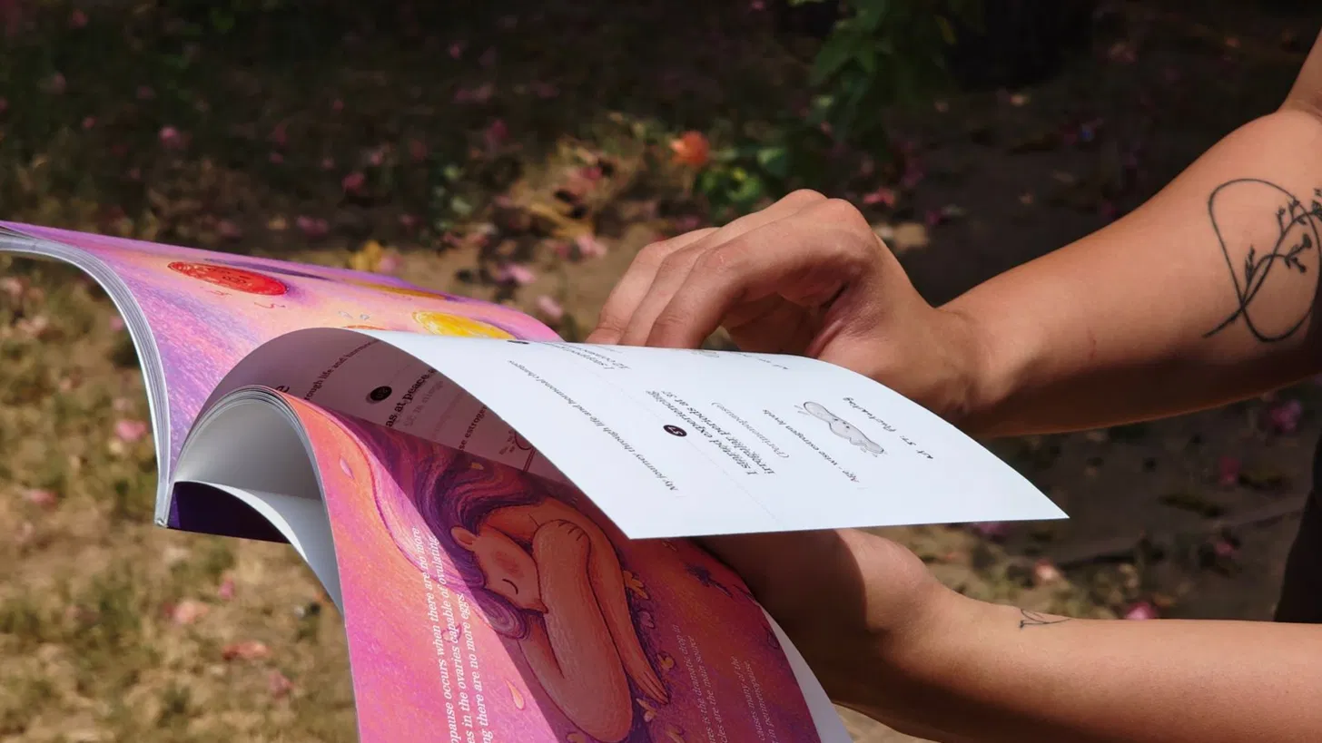 un.paused physical publication detail 4